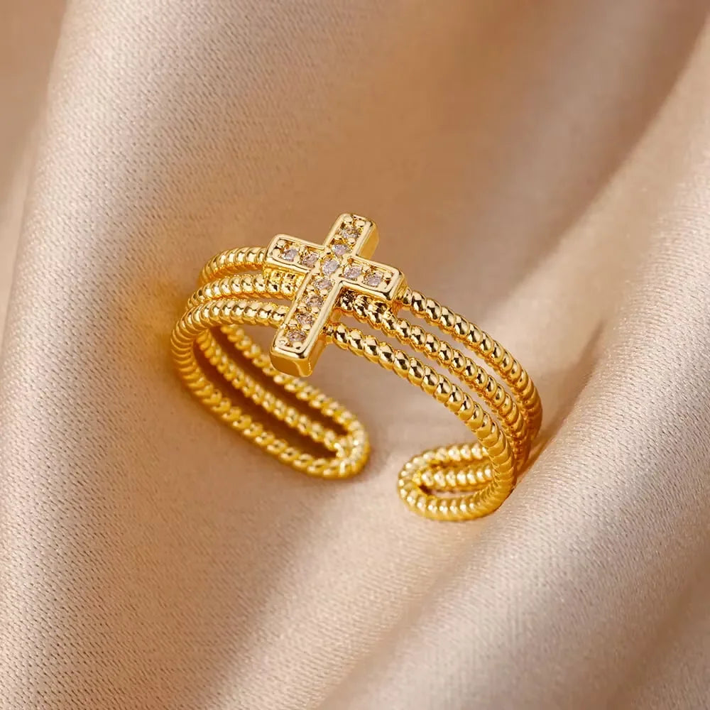 Zira Gold Ring